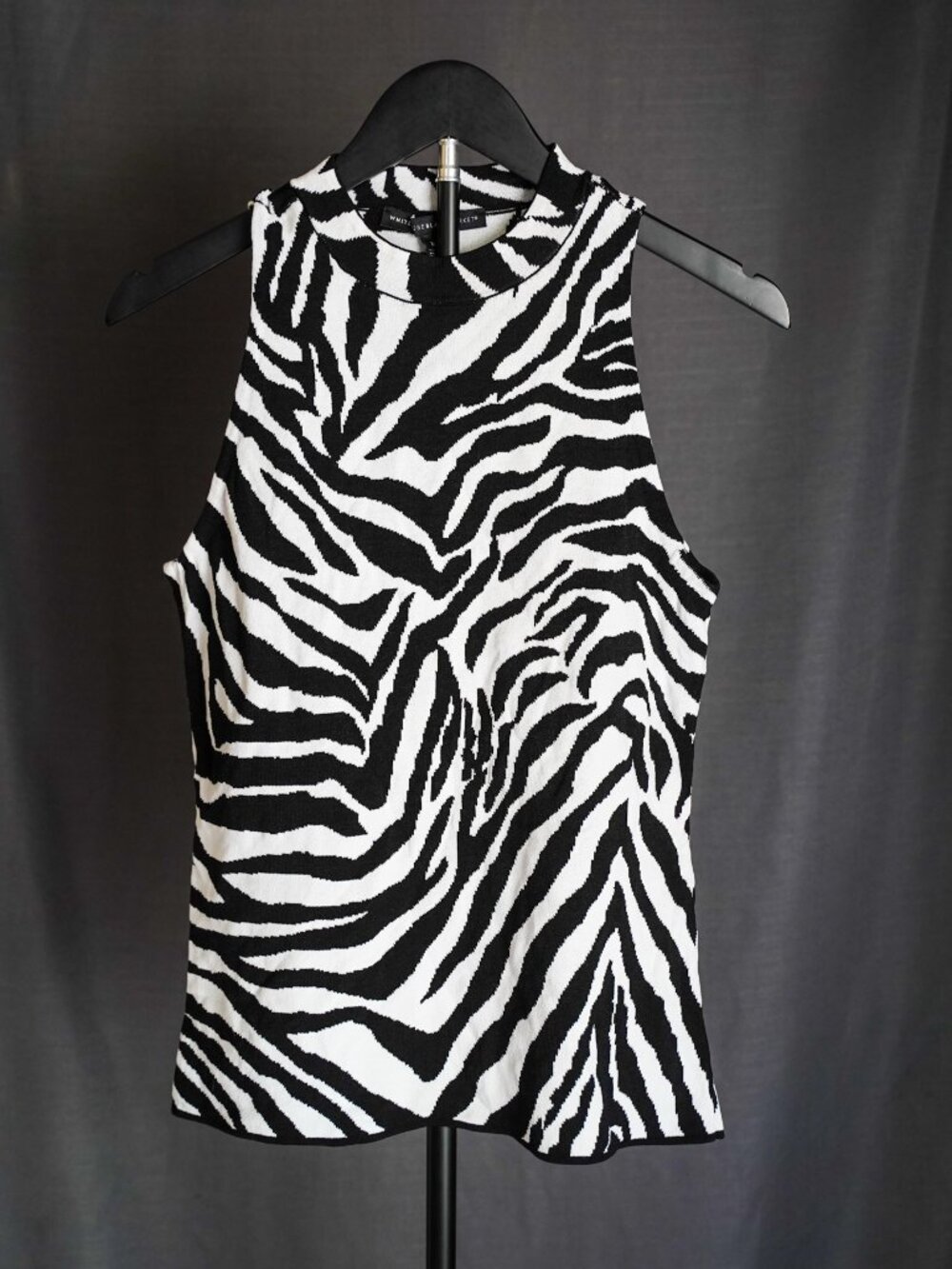 White House Black Market Women's Zebra Print Mock Neck Knit Tank Top Medium